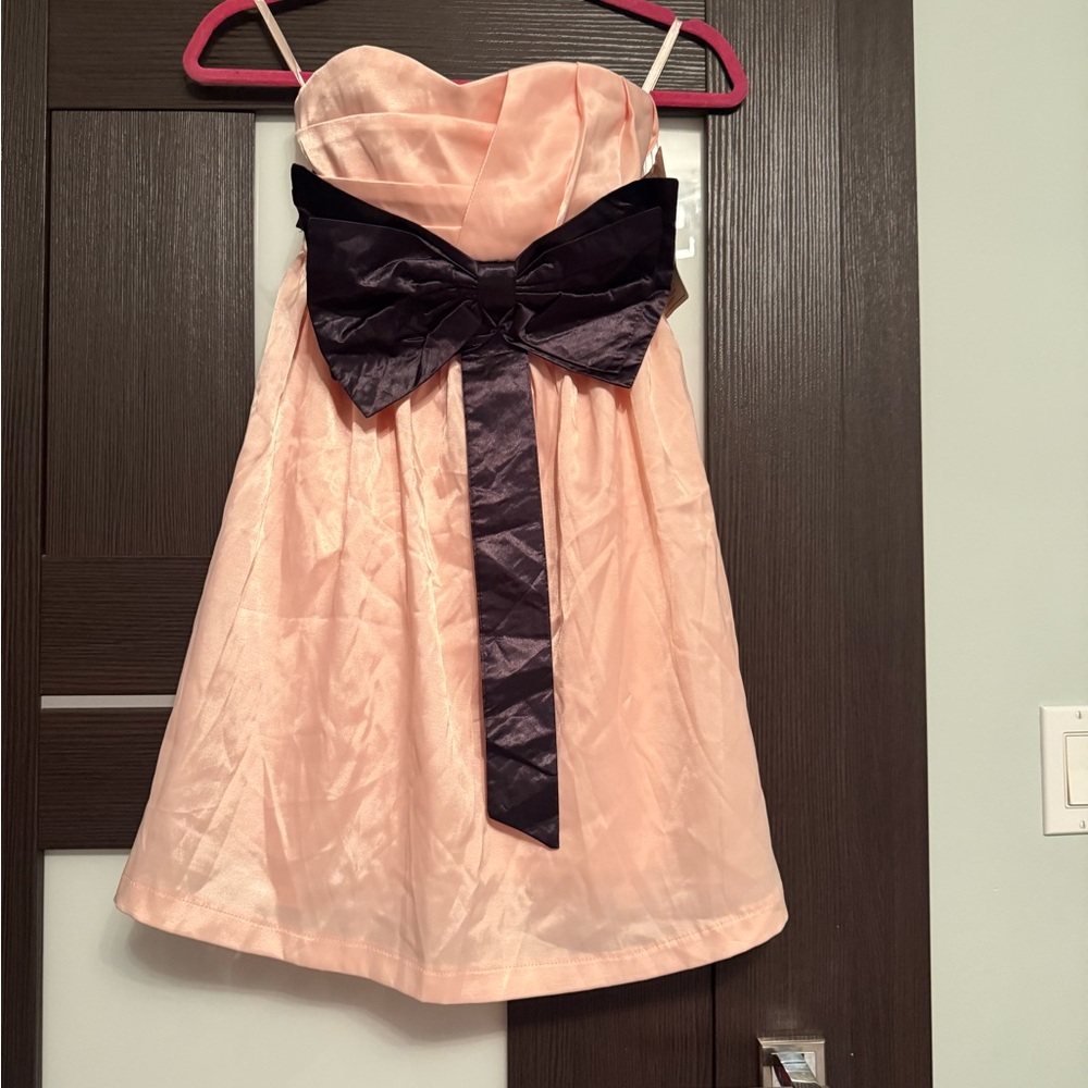 Charming  Dress with Black Bow